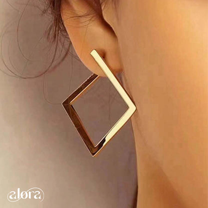 Geometric Diamond Shaped Arrow Dangle Earrings